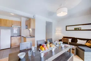 Affordable Duplex Apartment! 100 m from the center, Balnéa - Image 2