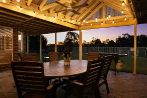 Hunter Valley Spa Family & Pet stay 16ppl 8bed - Image 3