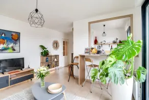 Le Petit Montmartre: T2 terrasse i træerne + gratis garage - Image 4