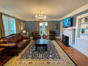 Mansion on Main - Image 3