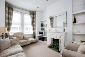 Beautiful 3 bedroom apartment in London - Image 4