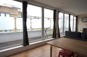 2 Bedroom w Balcony in the Heart of Shoreditch - Image 5
