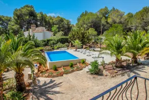 Diana - pretty holiday property with garden and private pool in Benissa - Image 3