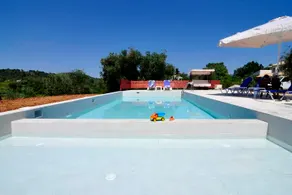 villa avec piscine privée - Image 3