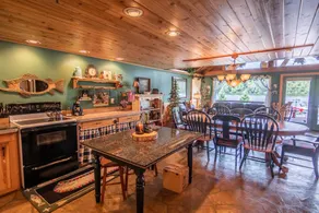 *Lakeside Log Cabin!* Blessings & Memories Abound! - Image 5
