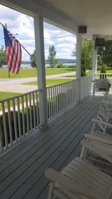 Chautauqua Lakehouse with a picturesque view - Image 2