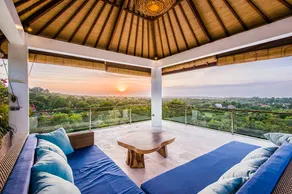 Stylish Panoramic Villa with Car & Personal Driver - Image 3