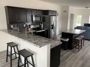The Accent House at Beach View: with Garage! - Image 4