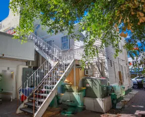 #202 Key West Suites - Image 2