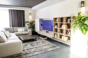 Luxury Mediterranean Penthouse - Image 4