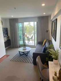 Lux beachfront. 4 guests.Free carpark - Image 5