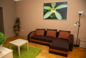 Comfortable apartment in a beautiful environment - Image 2