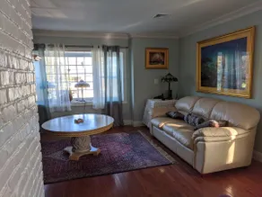 Greenwich Sanctuary | 2BR Spa & Massage Retreat - Image 3