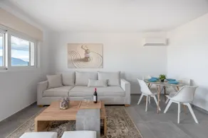 Beach front Apartment ”Nemea” - Image 2