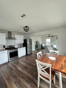 Cozy Cottage Getaway - Image 5