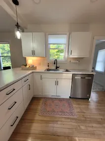 The Gateway: Sparkling 3 bdrm on the trail - Image 4