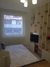 Attractive location, quiet and clean. - Image 2