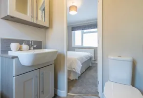 Orchard View Lodge - Image 4