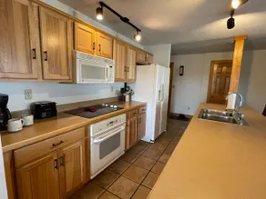 Beautiful Greek Peak Condo - Image 2