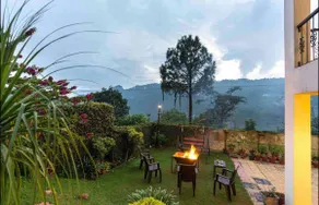Cozy 3 bedroom cottage with breathtaking views! - Image 4