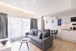 Family 2BDR apartment with Balcony,central located - Image 2