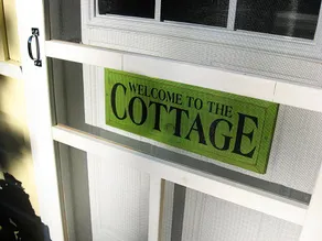 Tiny Yellow Cottage in Gills Rock - Image 2