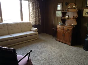 Rustic apartment on quiet lot - Image 2