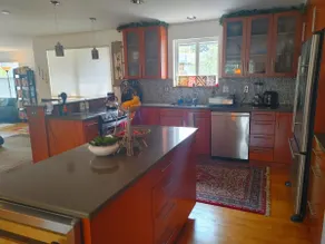NE Seattle Sojourn. Single floor 2-bd suite/home. - Image 4