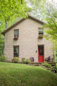 Stone Cottage: The Partington Spring House - Image 2