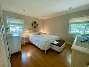 3BR Home - Upper Level - No one else in the House - Image 2