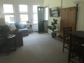 Convenient 2 bdrm apt 10 min walk from downtown - Image 4