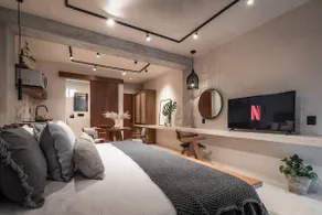 AP 5 Apartment - Image 4