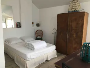 Studio at the entrance to the beach with free parking - Image 4