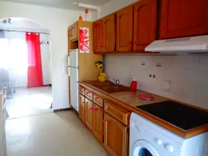 F1 / 4 pers / 35 m2 / Parking / Air conditioning / Sea 2 min away - Image 3