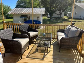 Peaceful Pet friendly 2 BR cottage with hot tub. - Image 3