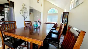 Spacious & Conveniently Located - Image 2