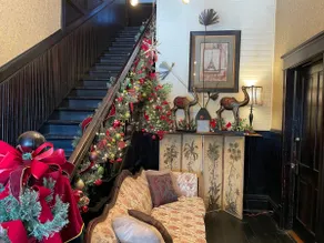 The Charming White House - Image 3