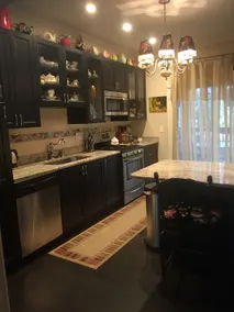 Fully-Equipped, Private 1st Floor 1-Bed/1-Bath Apt - Image 4