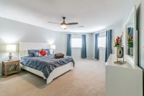 A Retreat in the Cove - Image 2