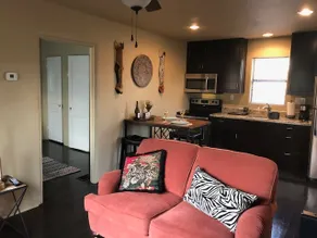 The Casitas on Canyon - Image 3