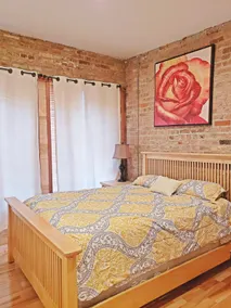 ★★★Charming 2BR near downtown, +FREE parking★★★ - Image 2