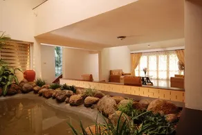 Town House - Image 3