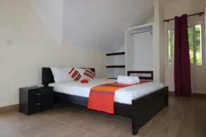 Le Ronce Villa - Image 2