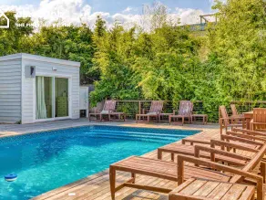 Super private and steps from the ocean - Image 5