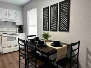 Modernized Stay - Image 3