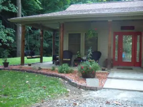 3 mi. to Purdue and I-65 (Main floor of home). - Image 3