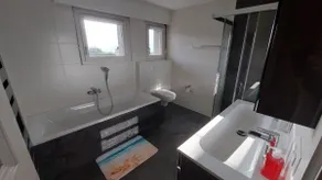 Charming 5-room house - Image 4