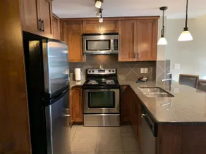 Mountain View Suite at Stoneridge - Image 2