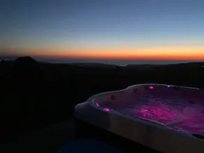 Beautiful Home with Amazing Sea Views & Hot Tub - Image 4
