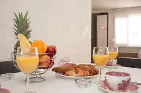City Smart Apartment - Image 2
